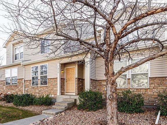 3rd image of 212 Blue Bonnet Drive