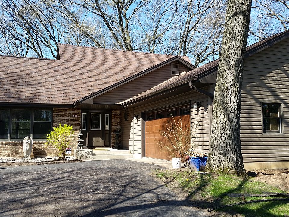 1st image of 51 N Forest Ave