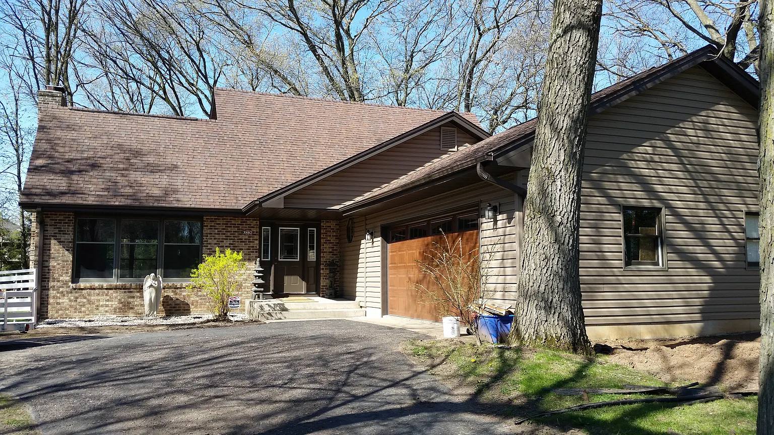 51 N Forest Ave photo 1
