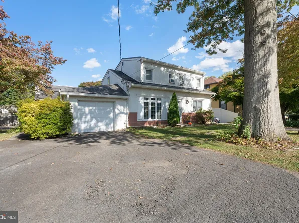 424 Prospect Ave, Horsham, PA 19044