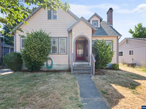 1140 13th St NE, Salem, OR 97301