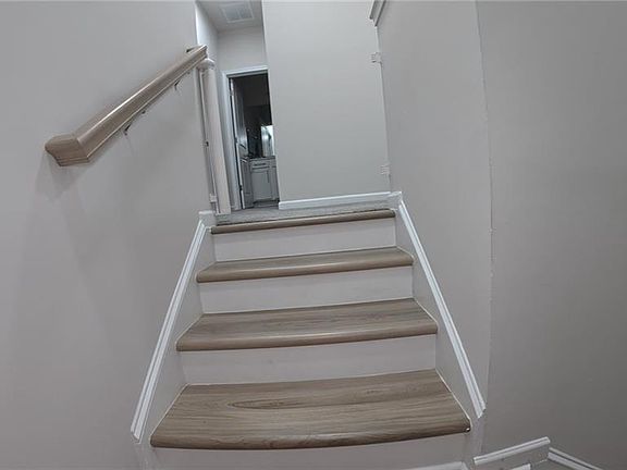 3rd image of 320 Cornett Way