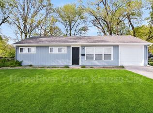 7104 Longview Rd, Kansas City, MO 64134