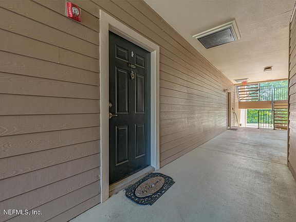 4th image of 13810 SUTTON PARK Drive #1524