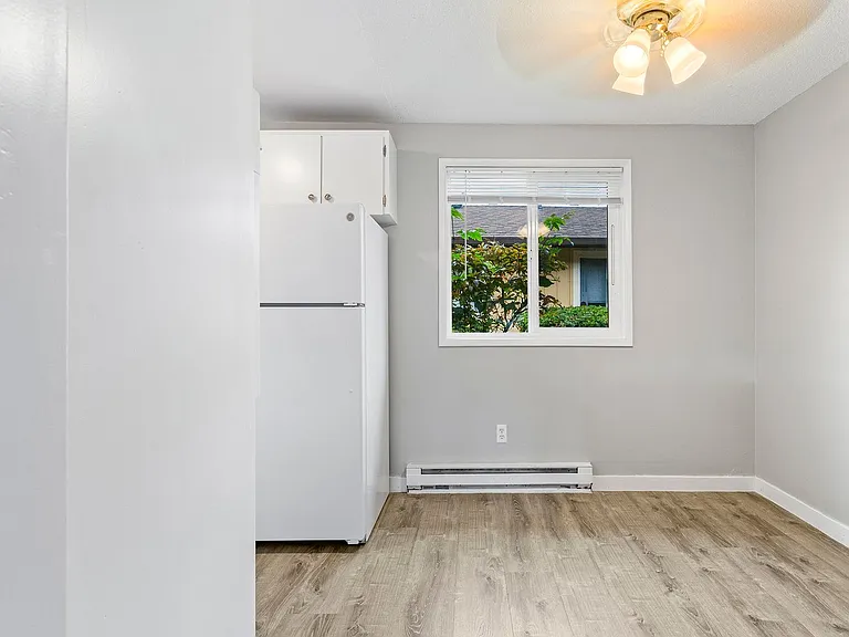 6970 SW King Blvd — Photo 8