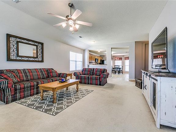 3rd image of 1413 Havenrock Dr
