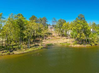 Grand Point Dr, Hot Springs National Park, AR 71901