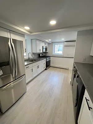 Rented by Voro New York | media 28