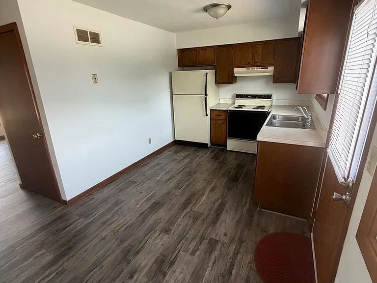 1644 W George Washinton Blvd #0 — Photo 3