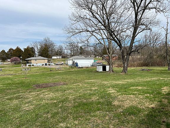 2nd image of 7766 Highway 44 E