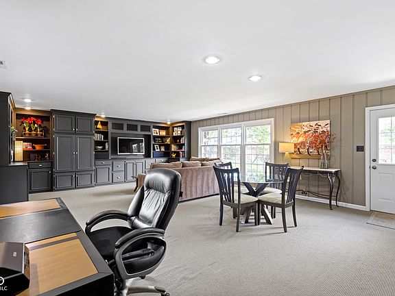 5th image of 3032 Rollshore Ct