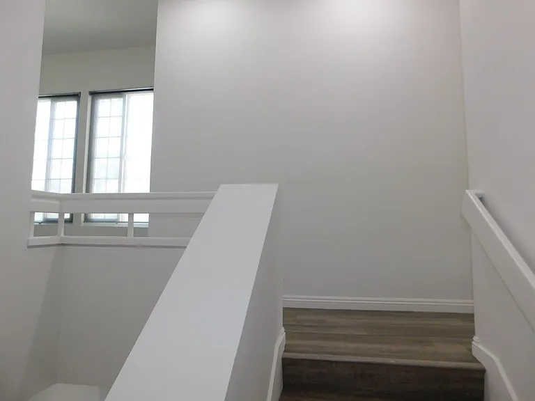 5 Lakefront — Photo 13
