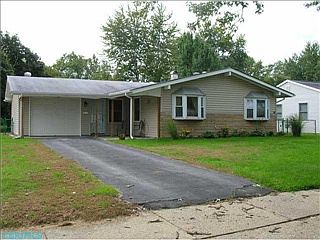 2nd image of 5577 Revere Dr
