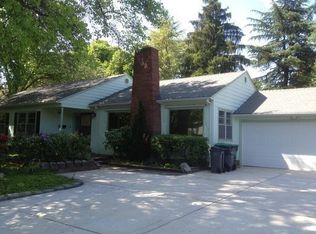 2117 Hillcrest Rd, Medford, OR 97504