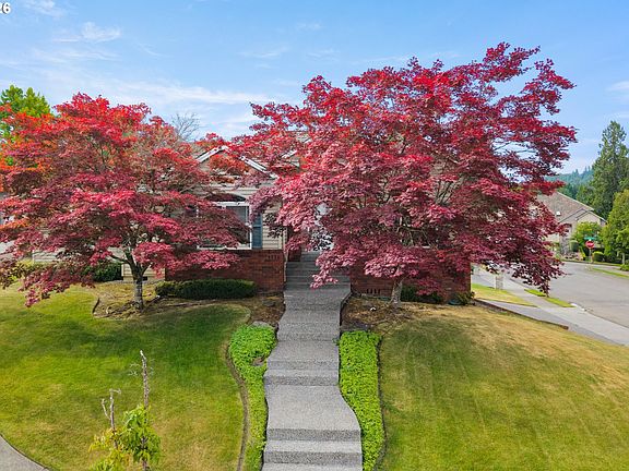 4th image of 1732 SE 28th Ct