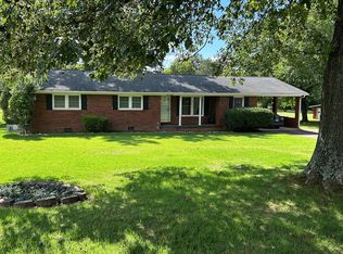 416 S Wilson St, Paris, TN 38242