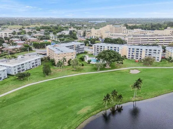 145 Atlantis Boulevard #103, Atlantis, FL 33462