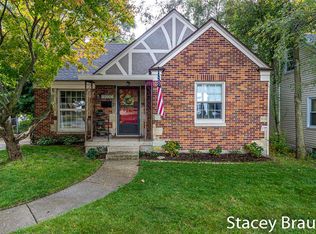 1020 Edna St SE, Grand Rapids, MI 49507