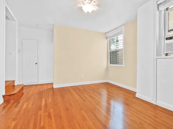 21-37 33rd Street image 1 of 11