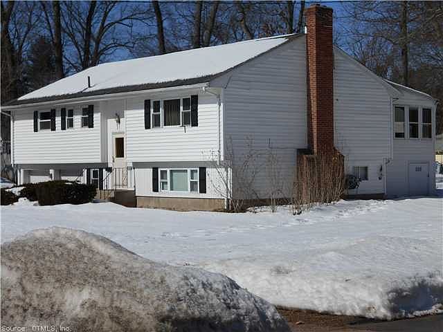 1st image of 422 Oconnell Dr