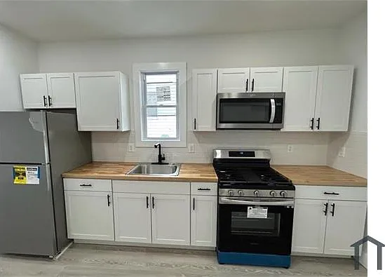 348 Carnegie Pl #1 — Photo 4