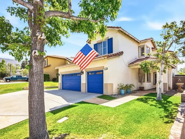 5065 Columbia Dr, Fontana, CA 92336