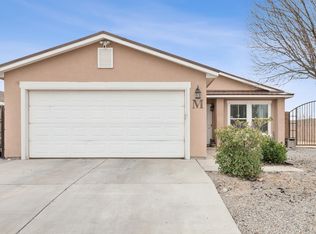 10028 El Patron Rd SW, Albuquerque, NM 87121