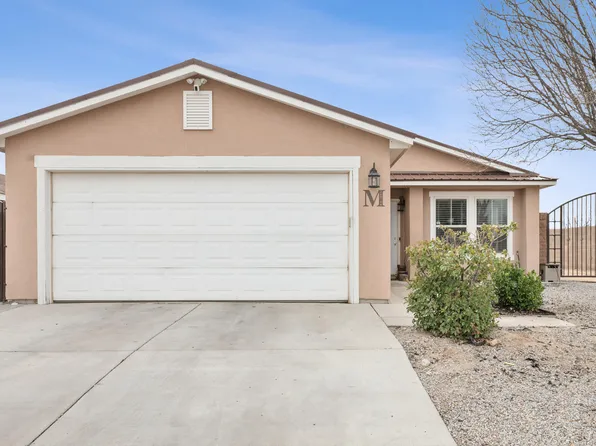 10028 El Patron Rd SW, Albuquerque, NM 87121