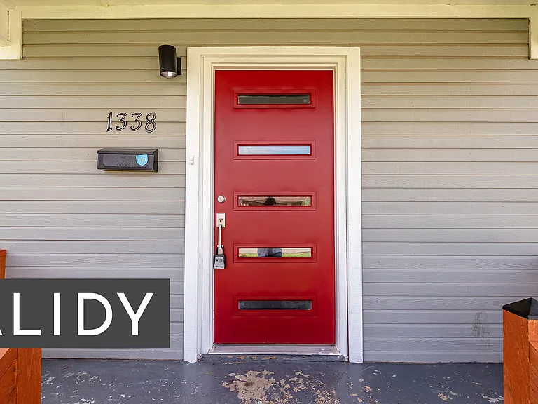 1338 South Dr — Photo 23