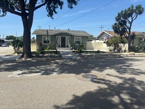 1st image of 137 S Pacific Ave