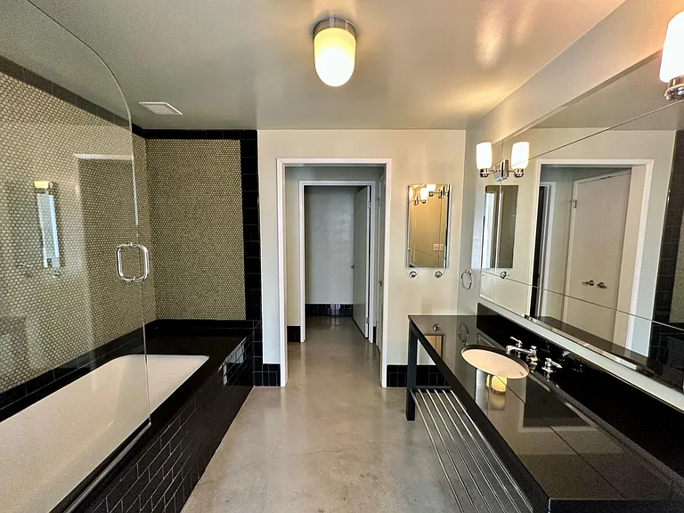 849 S Broadway #508 — Photo 17