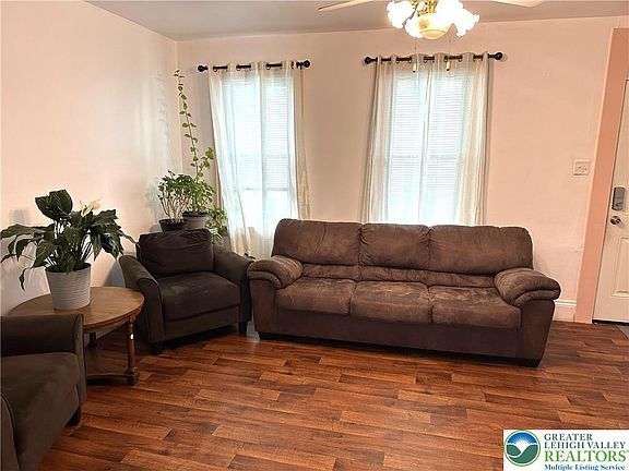 4th image of 655 Hess St