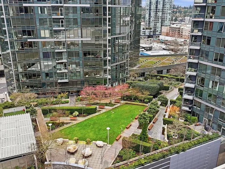 10700 NE 4th St #1006 — Photo 28