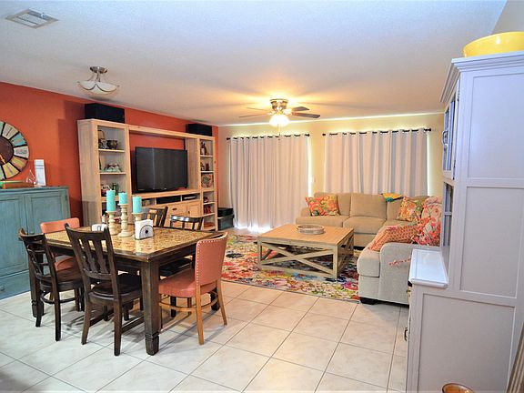 2nd image of 2990 S Fiske Blvd Unit 5