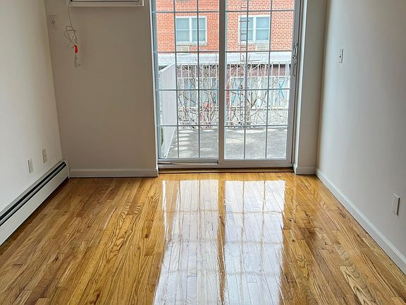 4th image of 186B Bay 47th St #2