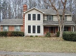 3610 Gentry Station Dr, Signal Mountain, TN 37377