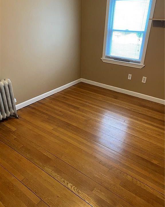 1st image of 15 Ide Ave #1