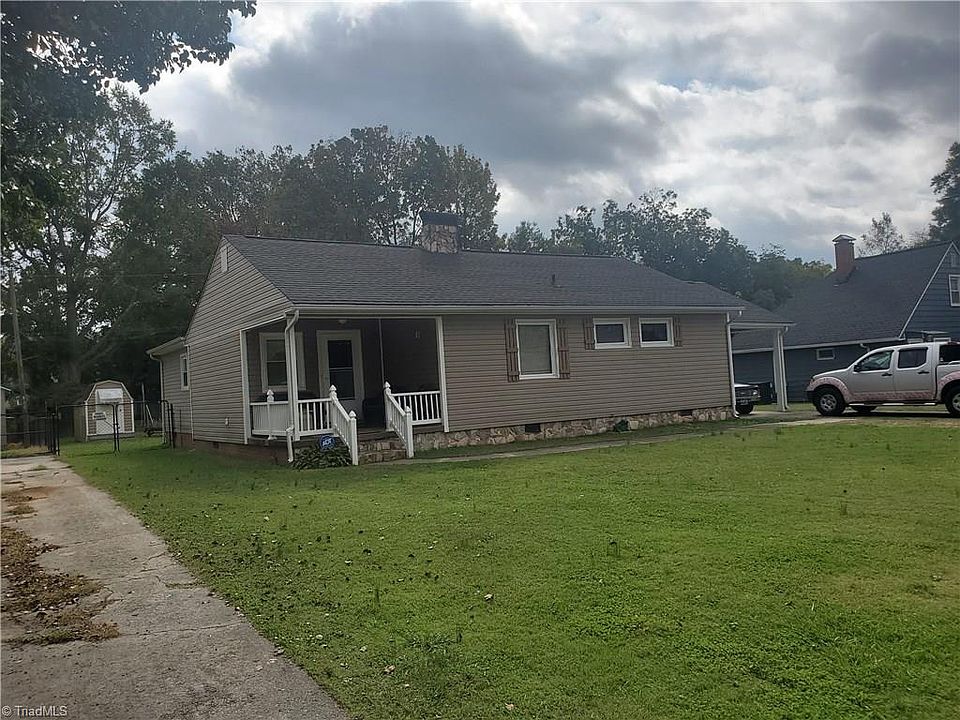 1st image of 1302 Andover Ave