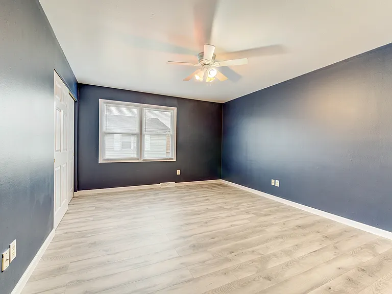 1016 Parkcrest Dr — Photo 14