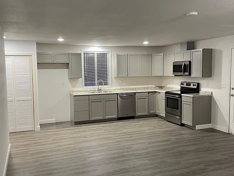 7180 Wheatland Rd NE — Photo 5