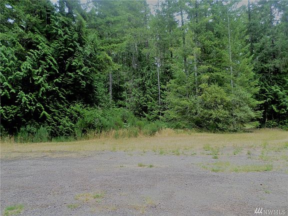 2nd image of 220 N Mount Jupiter Dr