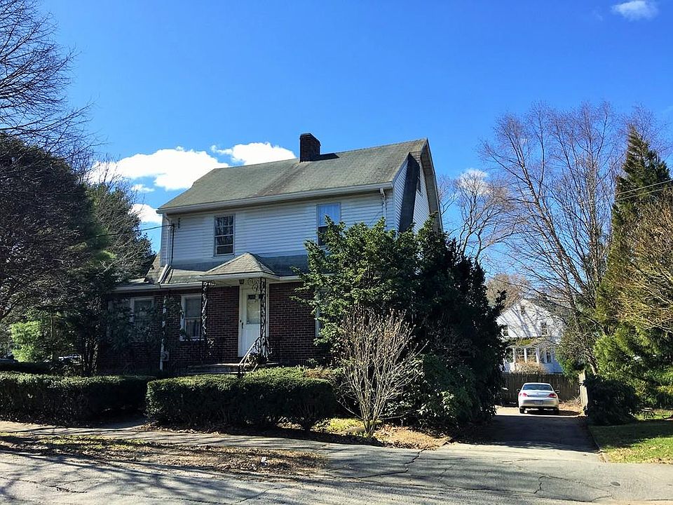 2nd image of 21 Lorimer Rd