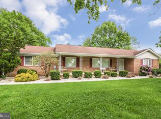 19 Hickory Dale Dr, Dover, DE 19901