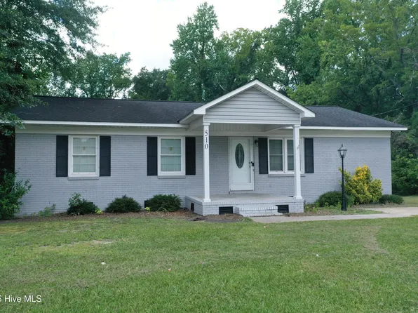510 Village Street, Bladenboro, NC 28320