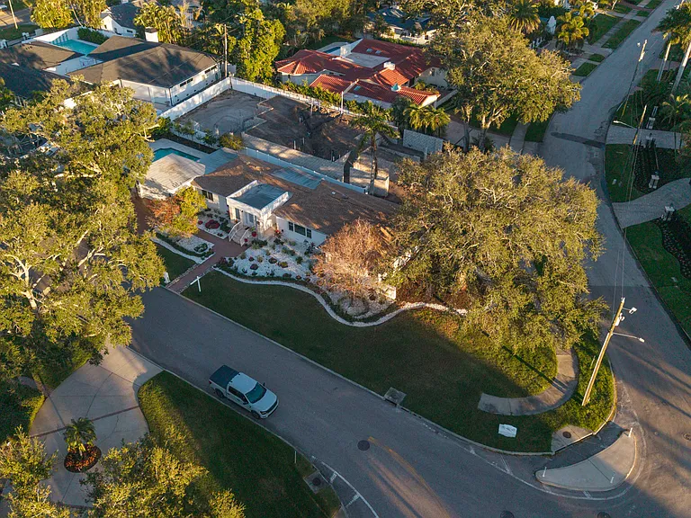 115 Rafael Blvd NE — Photo 55