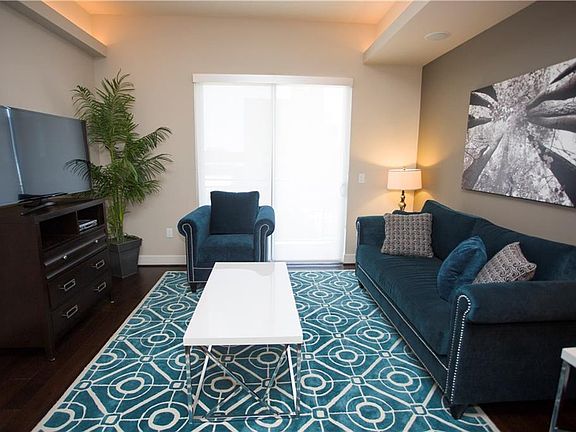 3rd image of 2212 McKinney Ave #1505