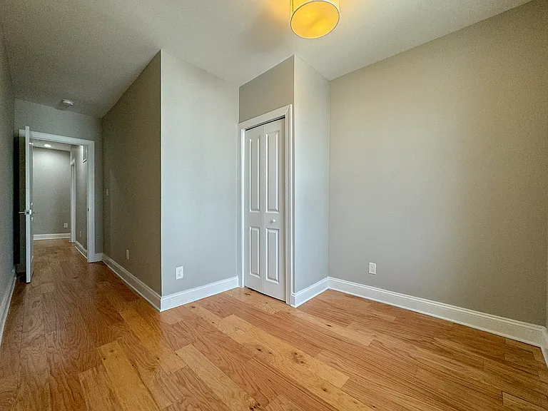 1838 Capitol Ave NE — Photo 30