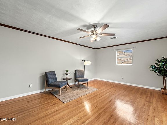 5th image of 7630 Old Maynardville Pike