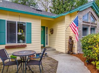 24975 E McKenzie Valley Ct, Welches, OR 97067