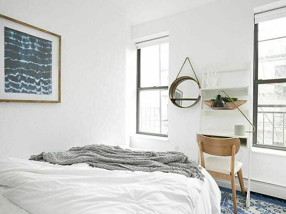 2nd image of 481 Chauncey St #2D